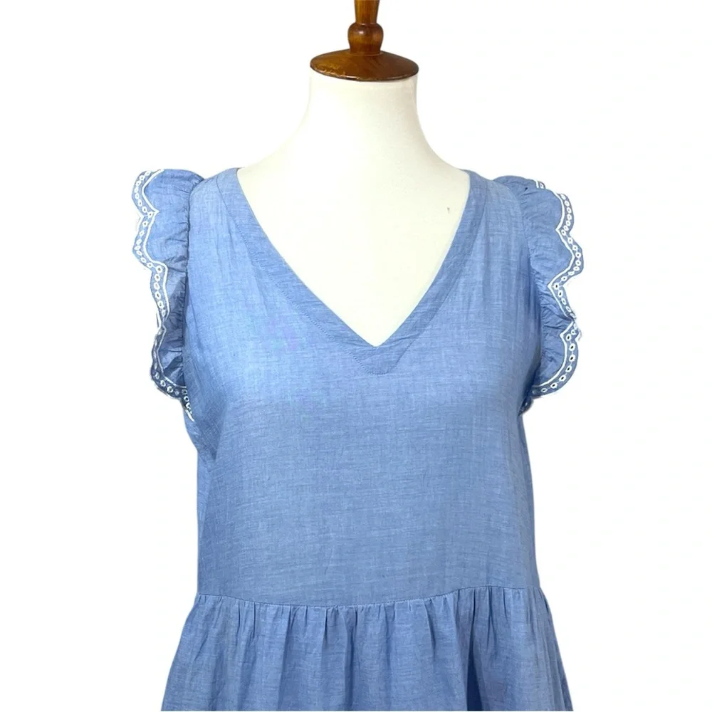 LOFT Ann Taylor Blue Flutter Sleeve Dress XS Eyelet Hem Tiered Mini Boho Summer